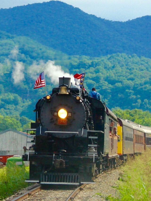 10 Places to try RailBiking in the USA with Family and Friends